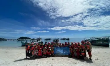 paket wisata belitung